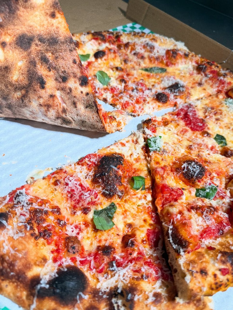 MIEVE plans October opening at former Burgers 99 site on La Brea