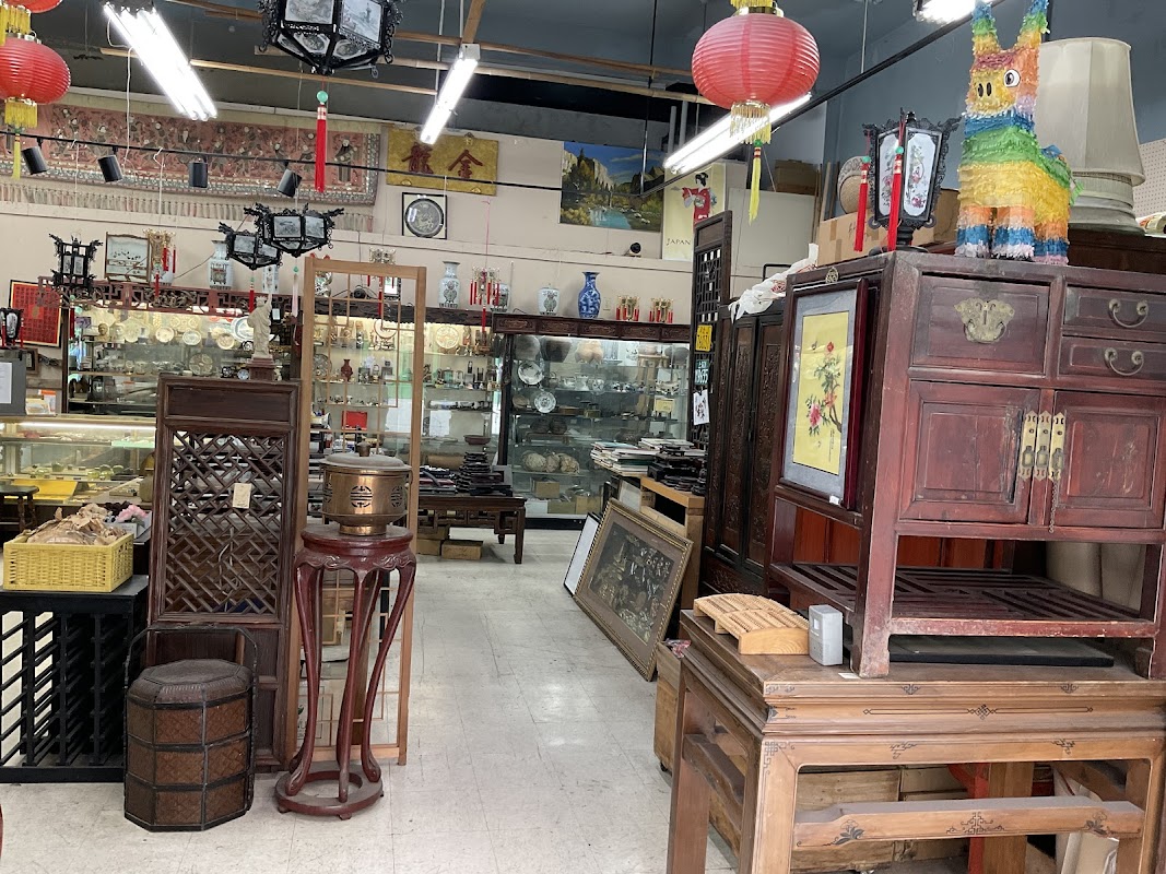 Alex Cheung Antique