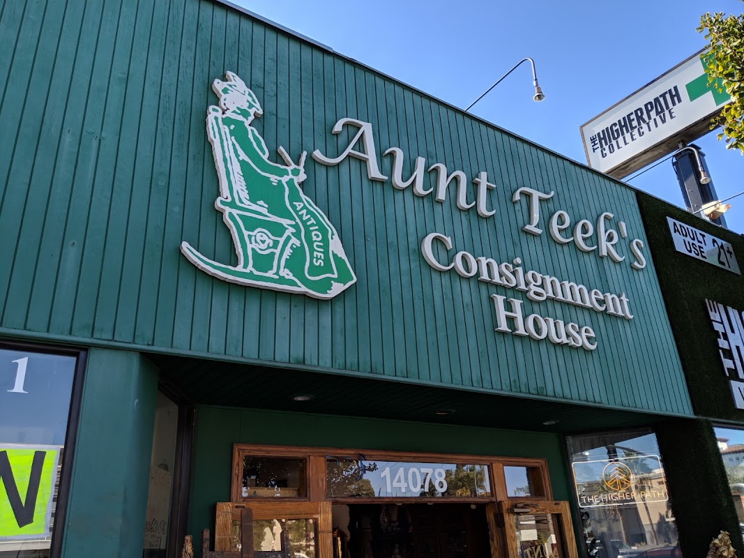 Aunt Teek's Consignment House