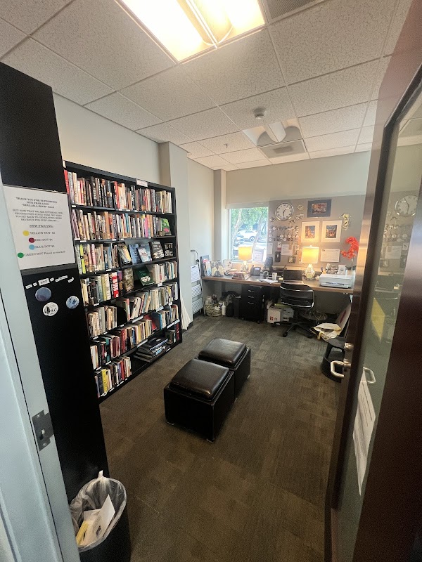Friends of Silver Lake Library Book Store
