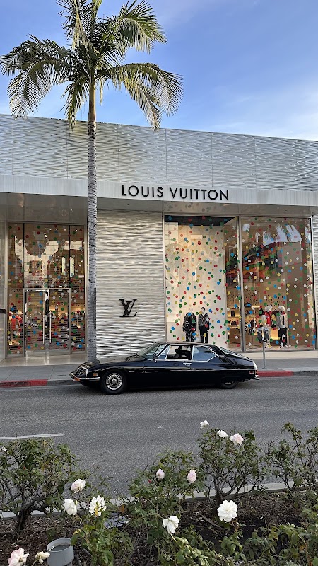 Louis Vuitton Beverly Hills Men's store