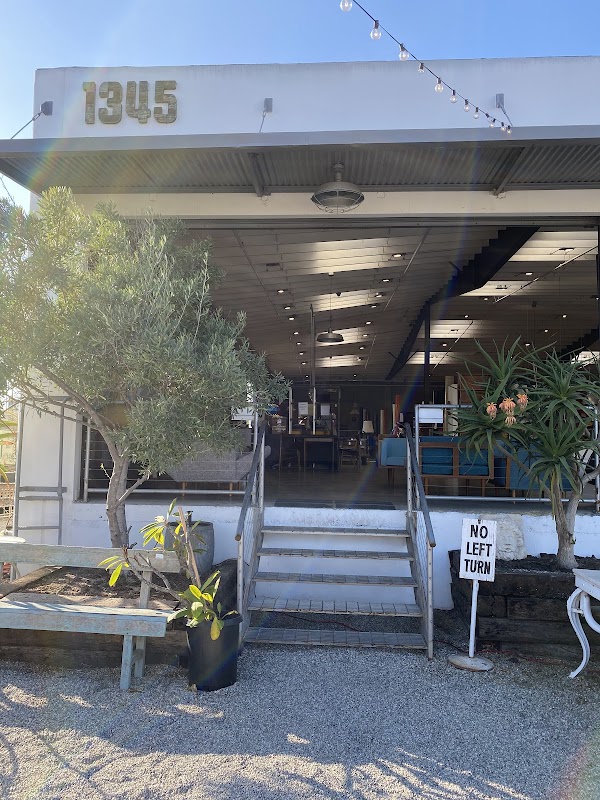 Urban Americana: Vintage & Mid Century Furniture Store