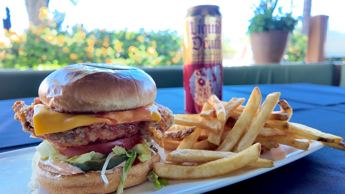 Burger Academy, Culver City