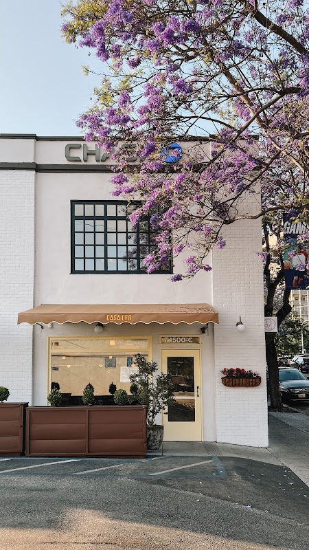 CASA LEO