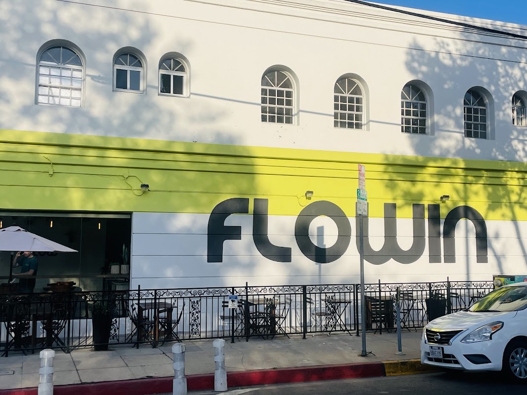 Flowin Cafe