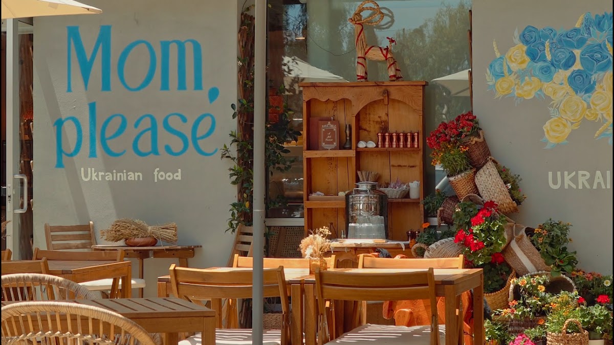 Mom, Please Ukrainian food, Playa Vista