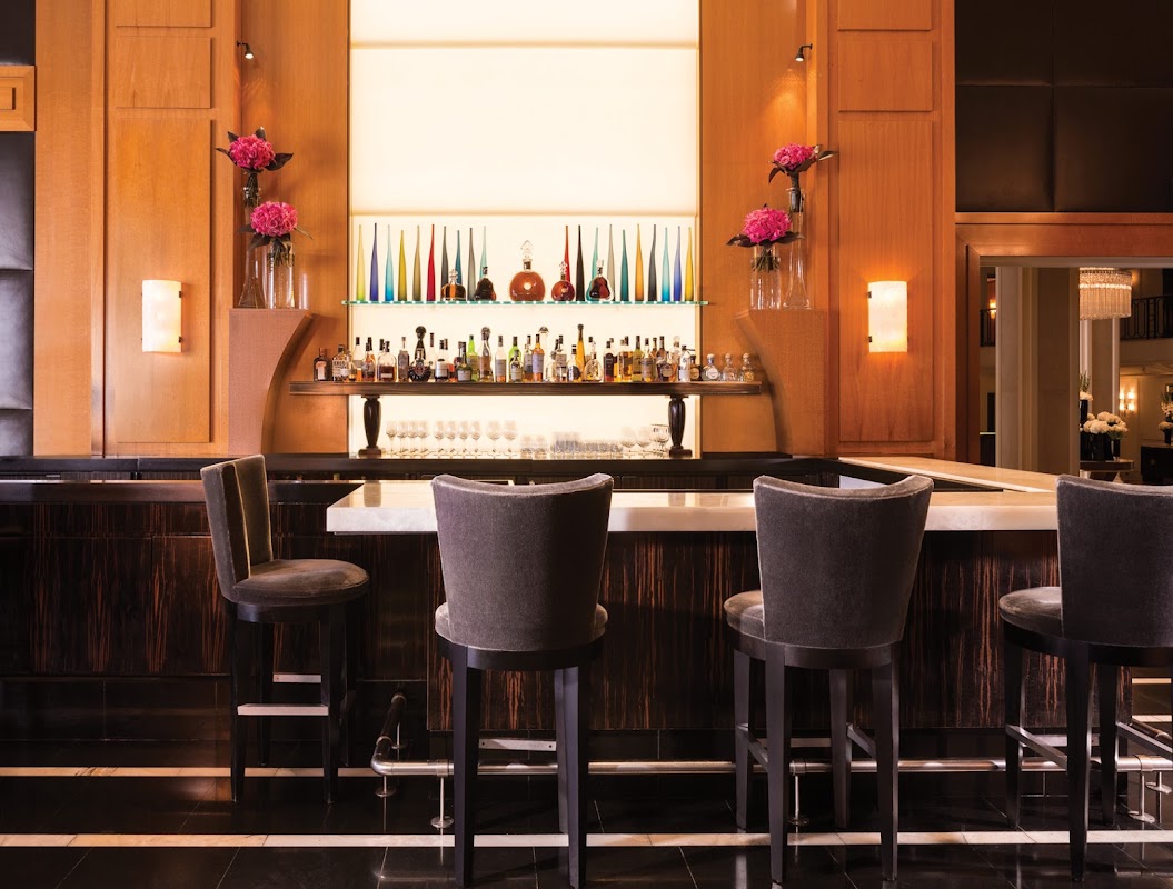 THE Blvd Restaurant and Lounge