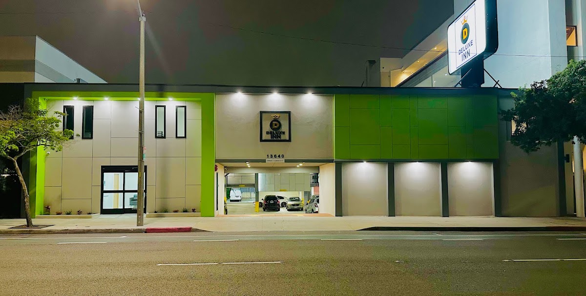 Deluxe Inn Hawthorne