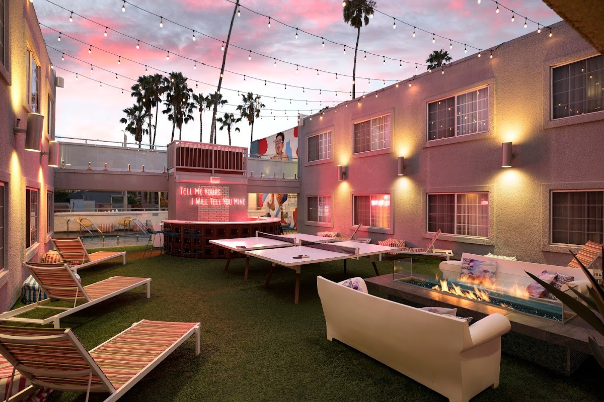 The Kinney Venice Beach