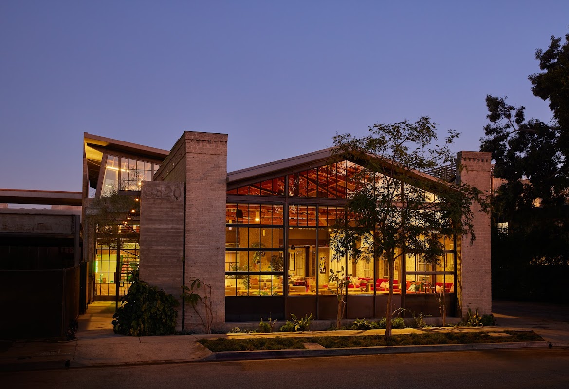 Blackbird House Flagship