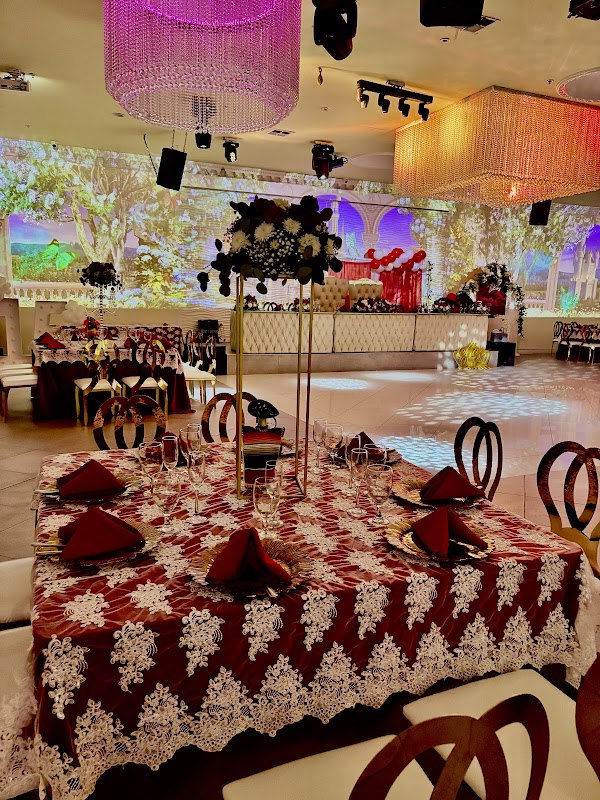 La Luna Banquet Hall